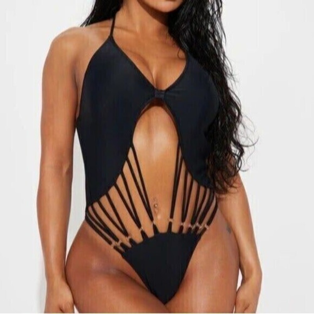 Mermaid Swimwear Cut Out Strappy One Piece Swimsuit Size Small RefN01
